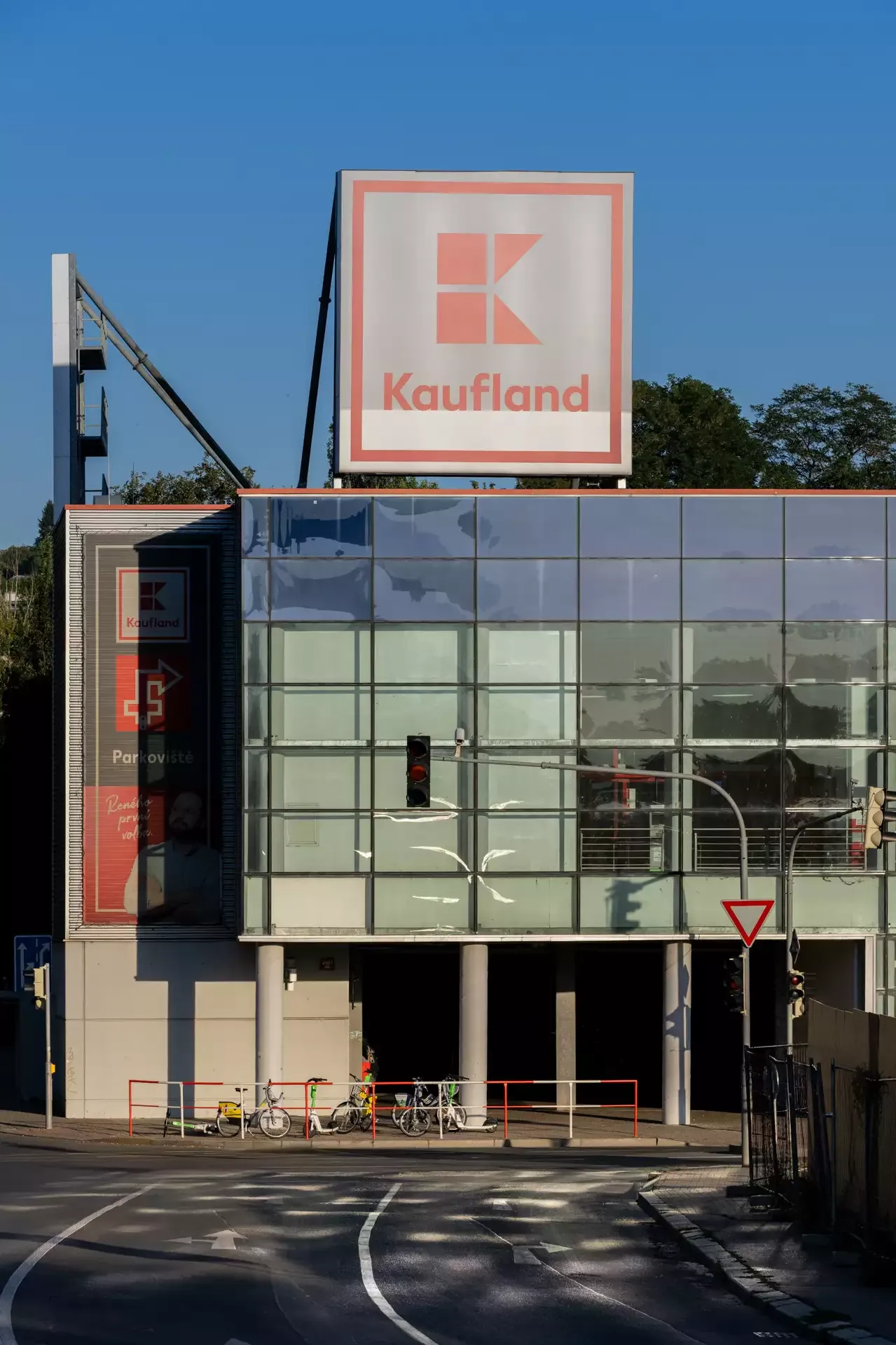 Obchody i služby na dosah