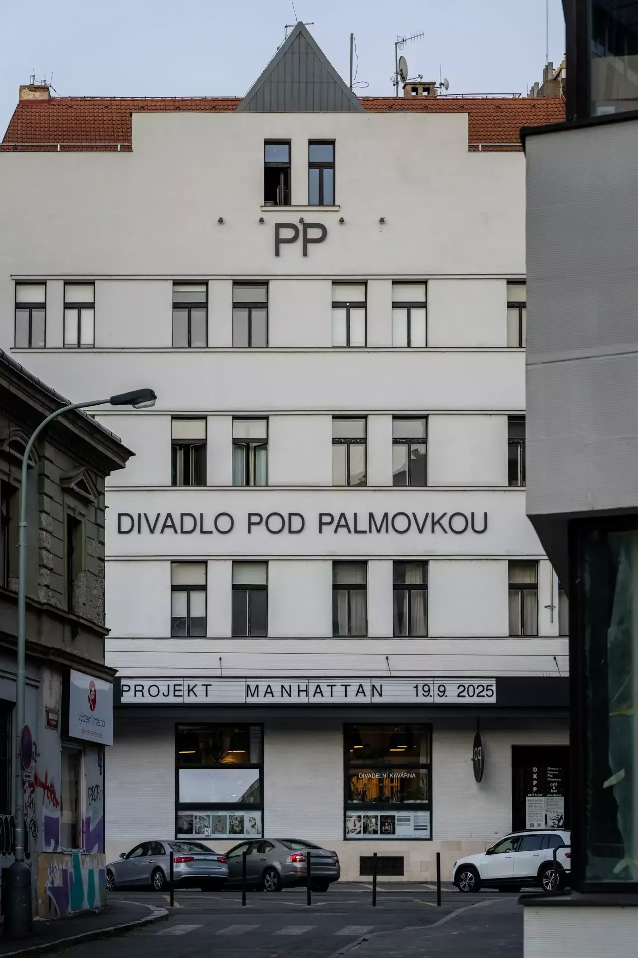 Divadlo, hudba i umění hned za rohem